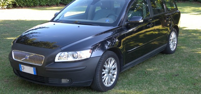 Volvo v50 Momentum